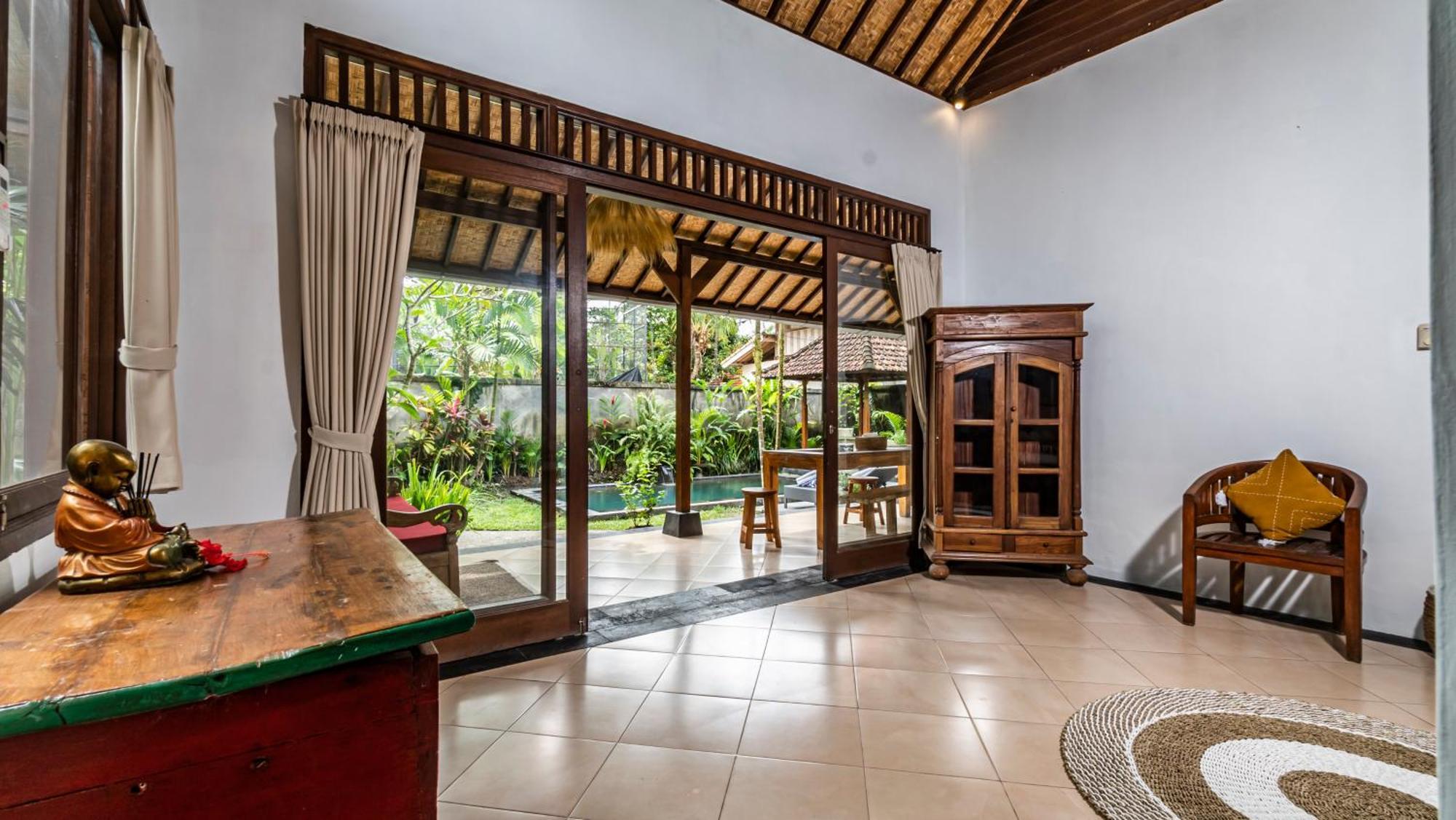 Lulu House En